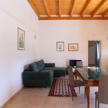 Casa Appia Antica *